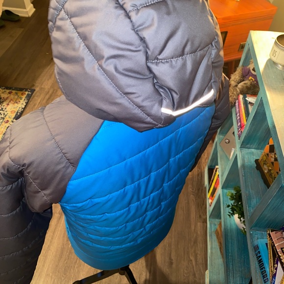 Columbia Coat - Picture 4 of 6